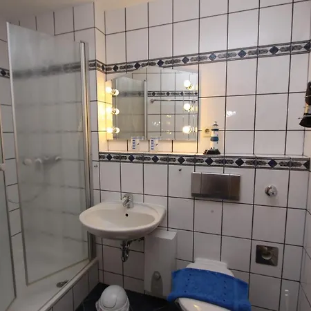 Haus Seerose App 6 Inkl Wlan Apartment Groemitz